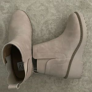Dolce vita booties